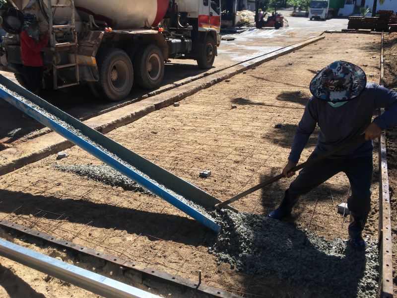 Foundation Wall Pouring in Cape Coral, FL